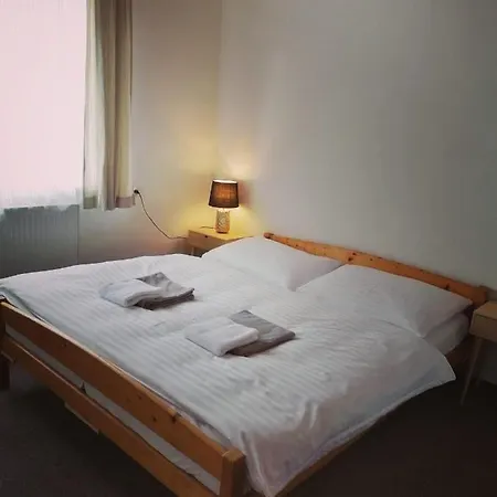 Bouda Morava 3* Dolni Dvur