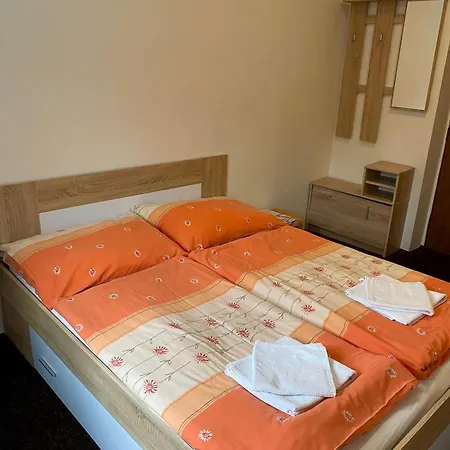 Bouda Morava - Snidane V Cene - Klidne Krkonose 3*