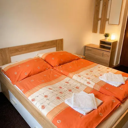 فندق Bouda Morava - Snidane V Cene - Klidne Krkonose 3*